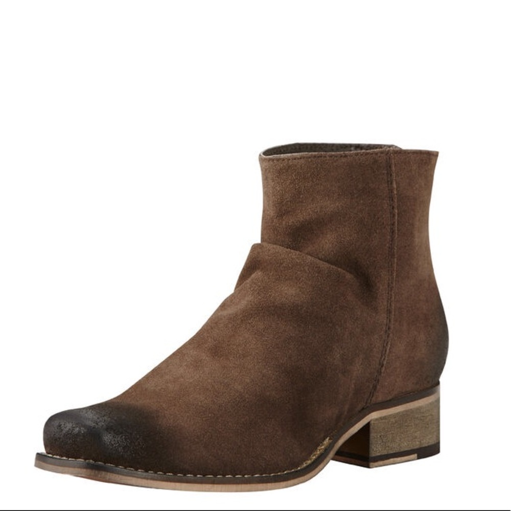 Ariat Unbridled Sloan Slouchy Boot.